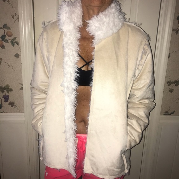 Reversible Faux fur & Suede Women’s Jacket - Picture 2 of 8